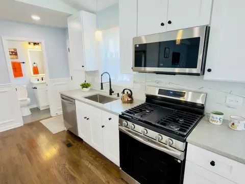 Kitchen - 14237 Minerva Ave, Dolton, IL 60419 photo 3 of 3