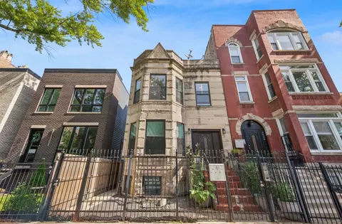 2610 W Evergreen Ave #2, Chicago, IL 60622
