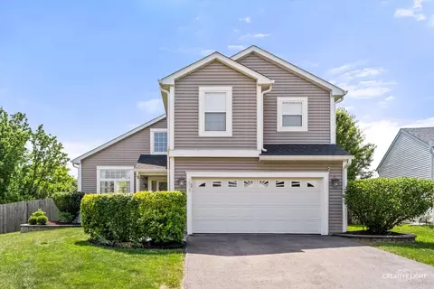 1939 Spice Cir, Naperville, IL 60565
