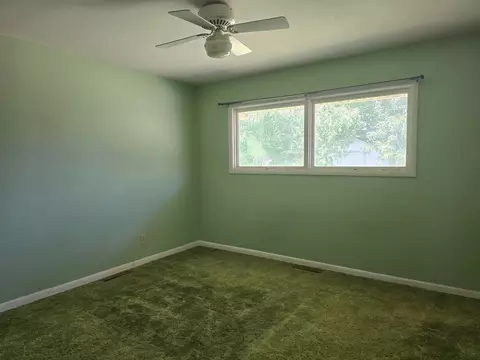 Bedroom - 1719 Mcdonald Dr, Champaign, IL 61821 photo 1 of 3