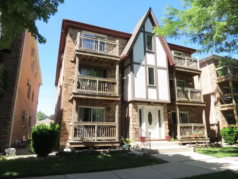 6632 W 64th Pl #3W, Chicago, IL 60638