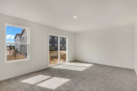 Living - 2648 Arrowhead Dr, Pingree Grove, IL 60140 photo 2 of 5
