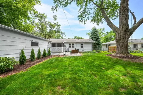 Exterior - 113 Conley Cir, Bloomington, IL 61701 photo 6 of 7