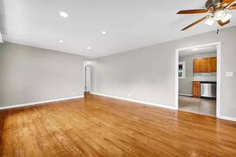 Living - 113 Conley Cir, Bloomington, IL 61701 photo 1 of 4