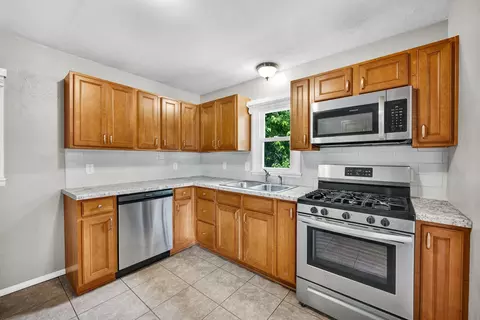 Kitchen - 113 Conley Cir, Bloomington, IL 61701 photo 1 of 3