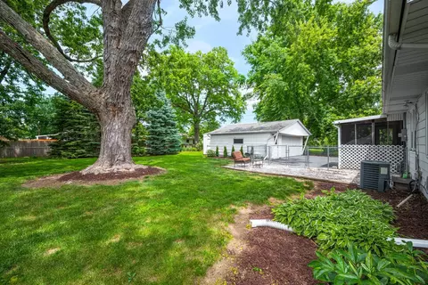 Exterior - 113 Conley Cir, Bloomington, IL 61701 photo 5 of 7