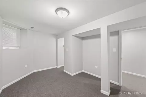 Bedroom - 6802 S Champlain Ave, Chicago, IL 60637 photo 4 of 5