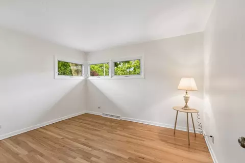 Bedroom - 220 Voltz Rd, Northbrook, IL 60062 photo 1 of 7