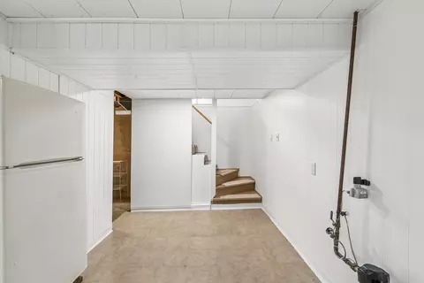 Other - 220 Voltz Rd, Northbrook, IL 60062 photo 5 of 11