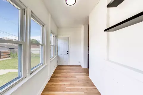 Entry Way - 524 E 90th St, Chicago, IL 60619 photo 2 of 2