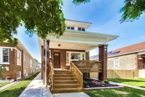 Exterior - 524 E 90th St, Chicago, IL 60619 photo 2 of 9