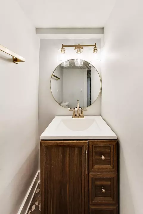 Bath - 524 E 90th St, Chicago, IL 60619 photo 3 of 3