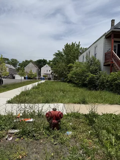 2056 W 52nd Pl, Chicago, IL 60609