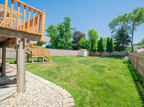 Exterior - 1606 Wilson Ave, Wheaton, IL 60189 photo 5 of 7