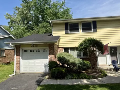 6119 Lane Pl, Downers Grove, IL 60516
