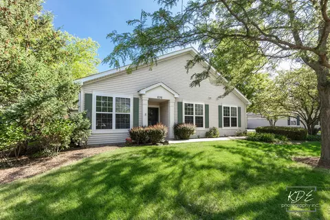 636 S Cadillac Cir, Romeoville, IL 60446