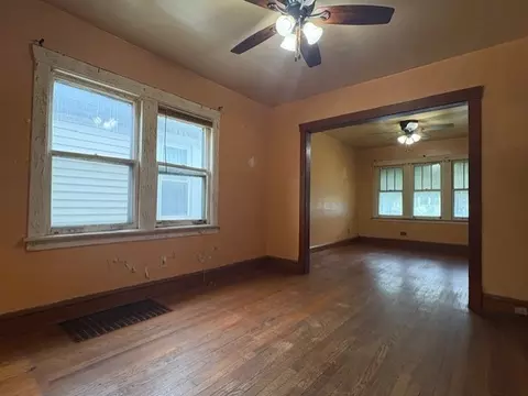 Living - 826 Circle Ave, Forest Park, IL 60130 photo 2 of 2