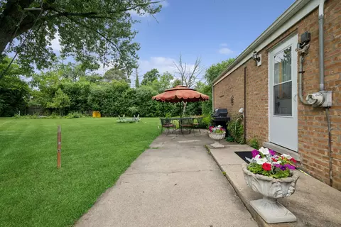 99 Fox Ln, Wheeling, IL 60090 photo 15