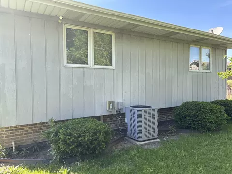 Exterior - 16537 Spangler Rd, Plainfield, IL 60586 photo 4 of 5