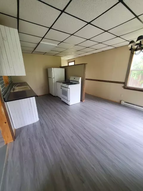 Kitchen - 50 SE 3rd St, Galva, IL 61434 photo 2 of 2