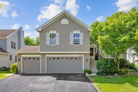 5718 Breezeland Rd, Carpentersville, IL 60110