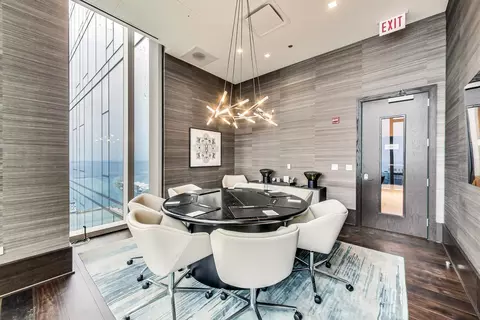 Dining - 363 E Wacker Dr #2709, Chicago, IL 60601 photo 2 of 9