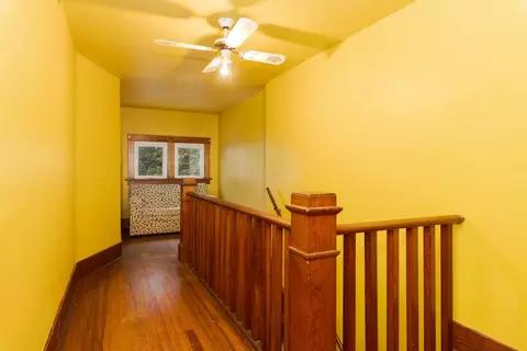 Entry Way - 316 E Cleveland St, Cullom, IL 60929 photo 4 of 6