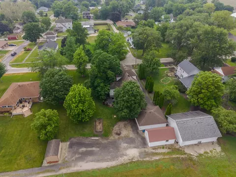 View/Area - 316 E Cleveland St, Cullom, IL 60929 photo 3 of 4