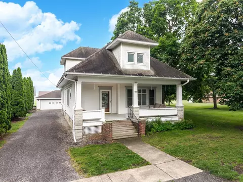 316 E Cleveland St, Cullom, IL 60929