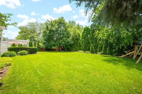 Exterior - 109 Cornell Dr, Normal, IL 61761 photo 6 of 7