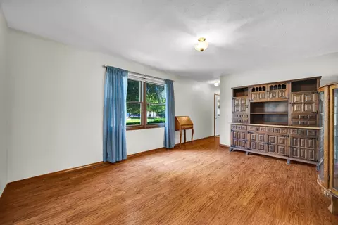 Living - 109 Cornell Dr, Normal, IL 61761 photo 2 of 4