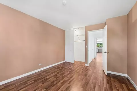 Bedroom - 363 Cedar Tree Ct #363, Hoffman Estates, IL 60169 photo 3 of 4
