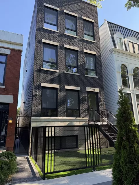 2341 W Belden Ave #1, Chicago, IL 60647