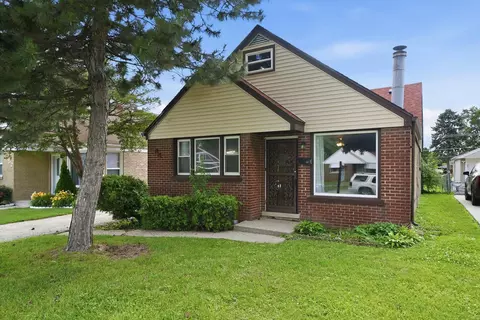 44 50th Ave, Bellwood, IL 60104