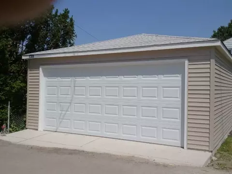 Exterior - 1651 E 91st St, Chicago, IL 60617 photo 6 of 6
