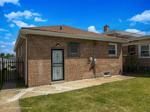 Exterior - 1651 E 91st St, Chicago, IL 60617 photo 1 of 6