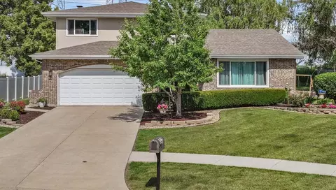 13015 W Split Rail Ct, Homer Glen, IL 60491