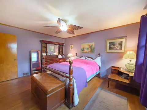 Bedroom - 1406 Taft Ave, Wheaton, IL 60189 photo 5 of 6