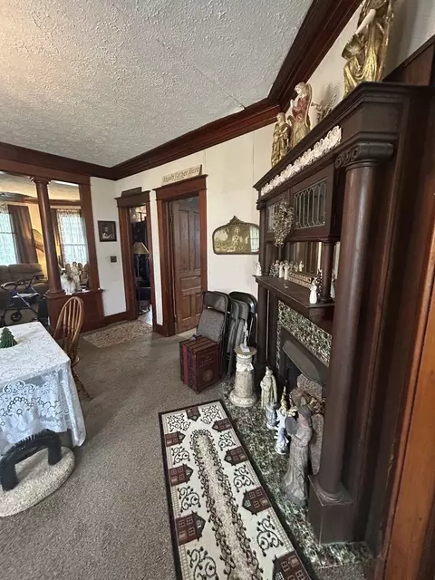 Dining - 108 S Gray St, Sidell, IL 61876 photo 3 of 13
