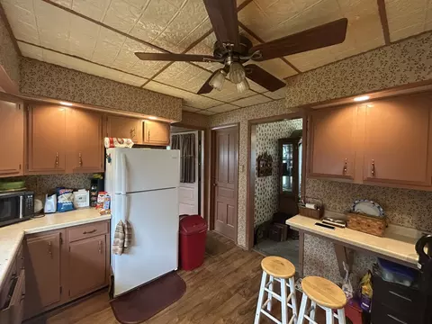Kitchen - 108 S Gray St, Sidell, IL 61876 photo 3 of 3