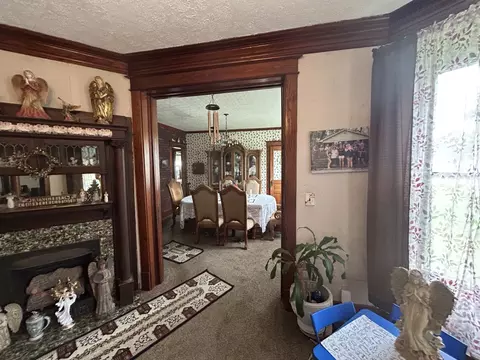 Dining - 108 S Gray St, Sidell, IL 61876 photo 2 of 13