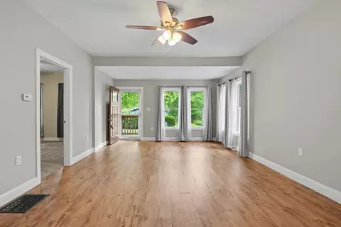 Living - 1201 S Wright St, Bloomington, IL 61701 photo 2 of 3