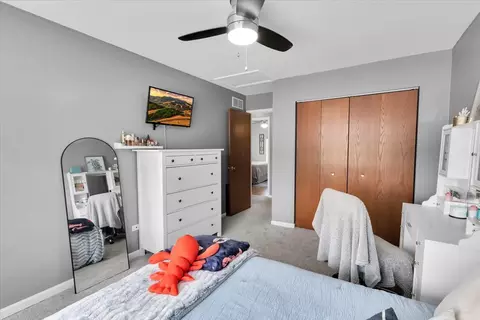 Bedroom - 1410 Martin Ct, Plainfield, IL 60586 photo 4 of 9
