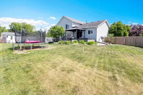 Exterior - 1410 Martin Ct, Plainfield, IL 60586 photo 10 of 11