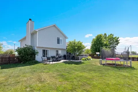 Exterior - 1410 Martin Ct, Plainfield, IL 60586 photo 11 of 11