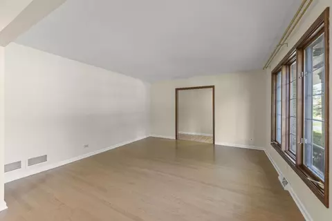 Living - 2717 Rolling Meadows Dr, Naperville, IL 60564 photo 2 of 5