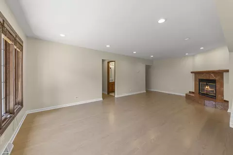 Living - 2717 Rolling Meadows Dr, Naperville, IL 60564 photo 4 of 5