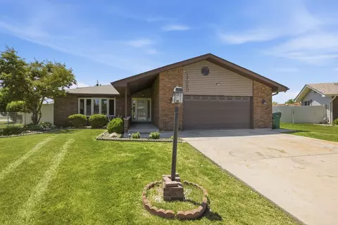 17050 88th Ct, Orland Hills, IL 60487