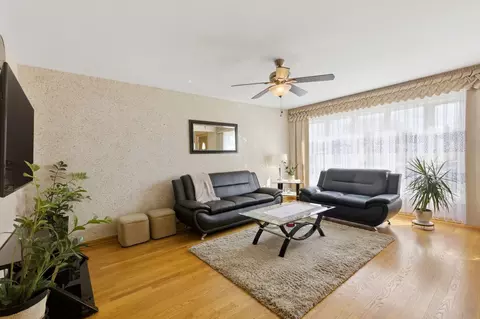 Living - 5836 S Mayfield Ave, Chicago, IL 60638 photo 4 of 5