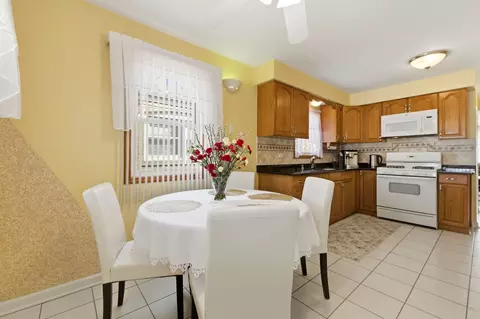 Kitchen - 5836 S Mayfield Ave, Chicago, IL 60638 photo 4 of 4